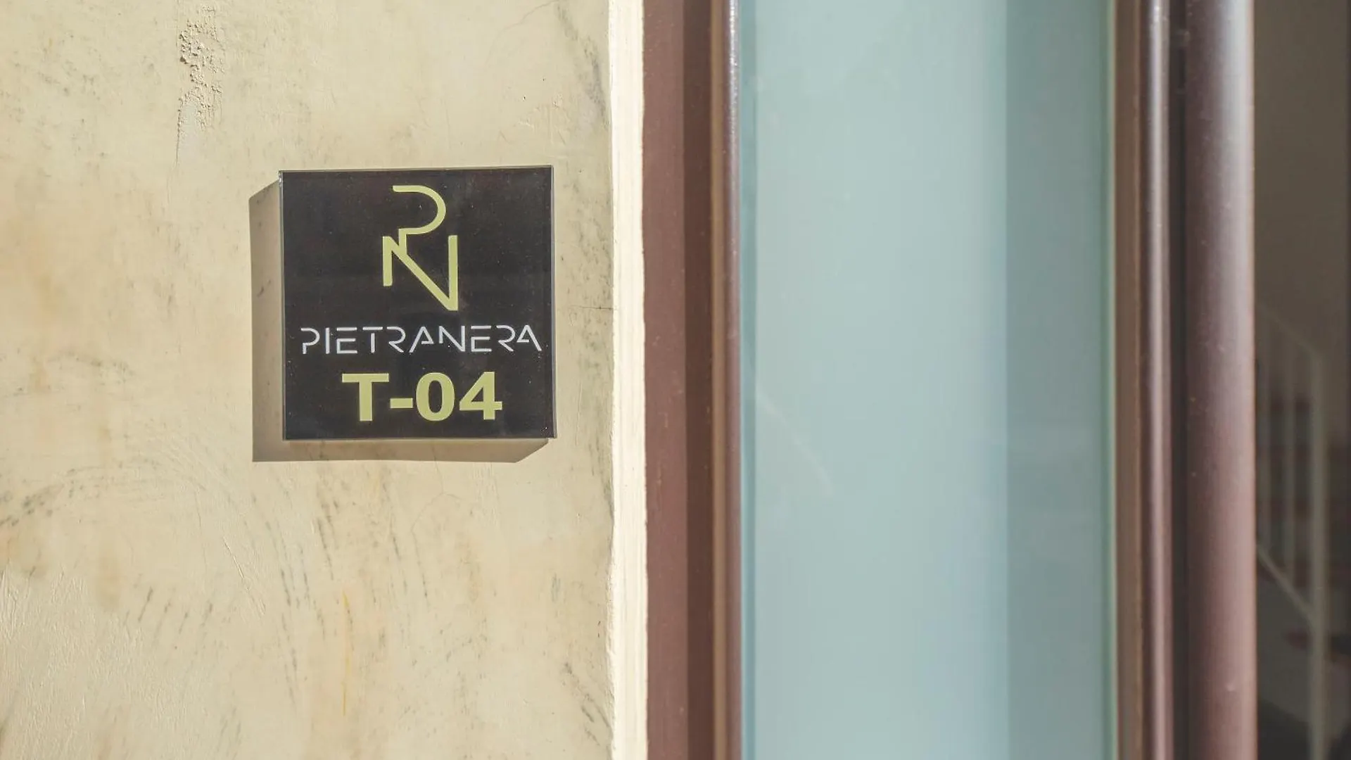 Apartment Pietranera Residence Catania Italy